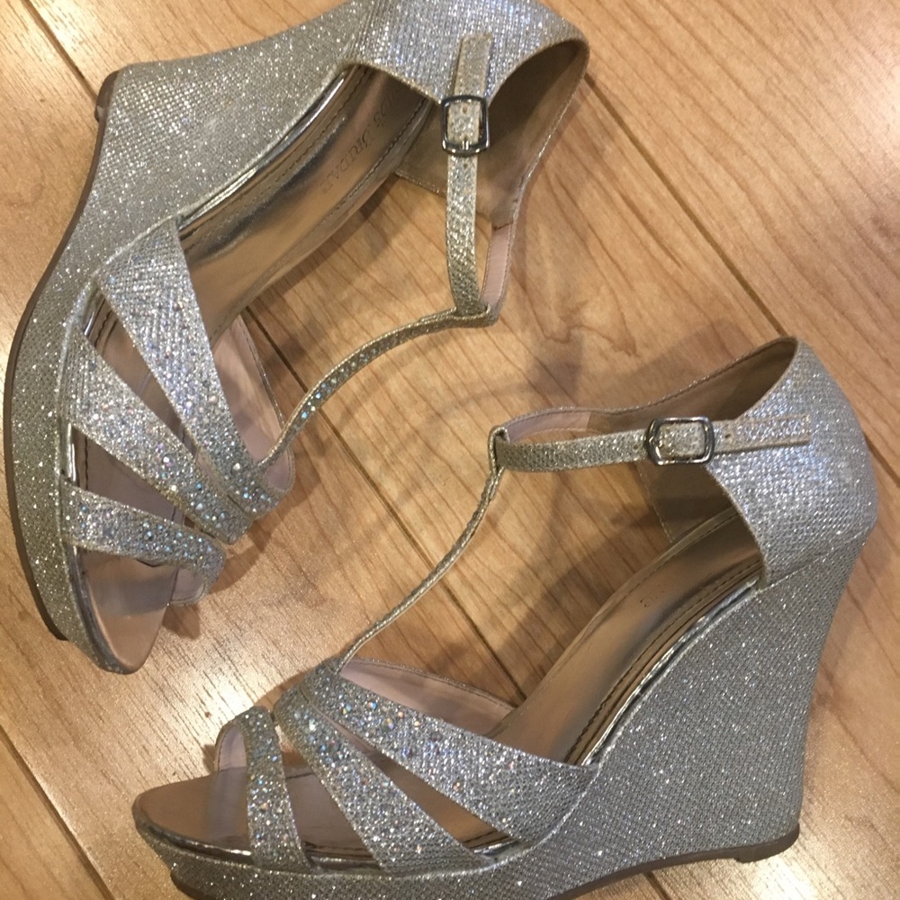 Crystal wedges size 10